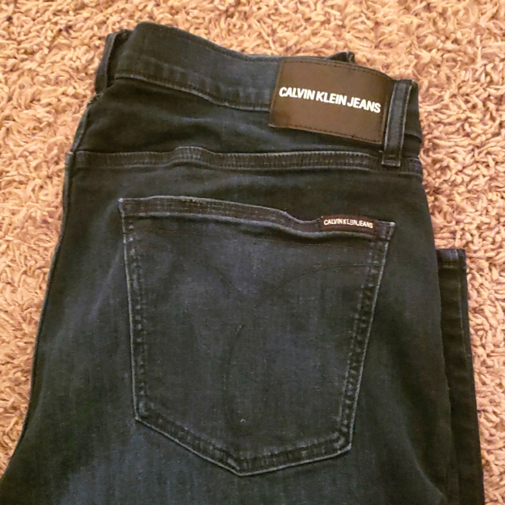 Calvin Klein men's jeans 38x30 dark wash